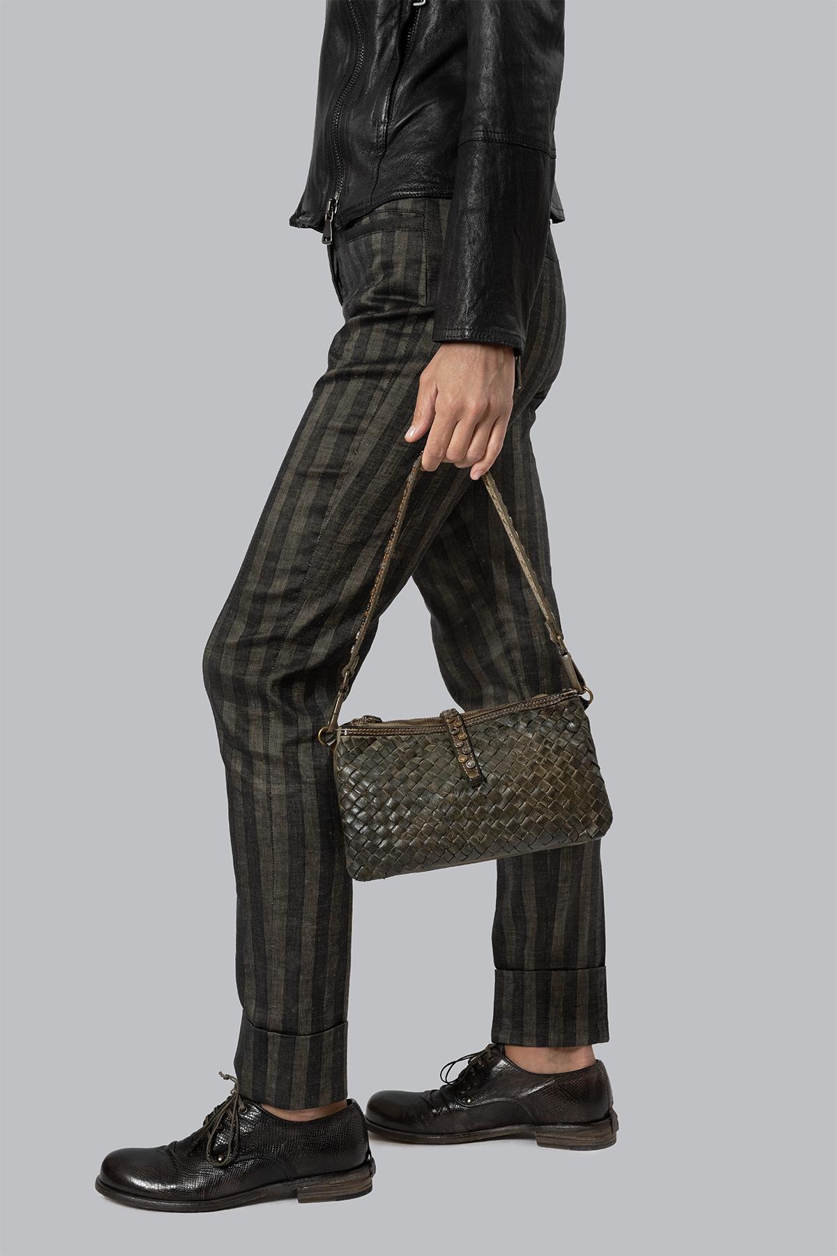 Kaylu Regin olive